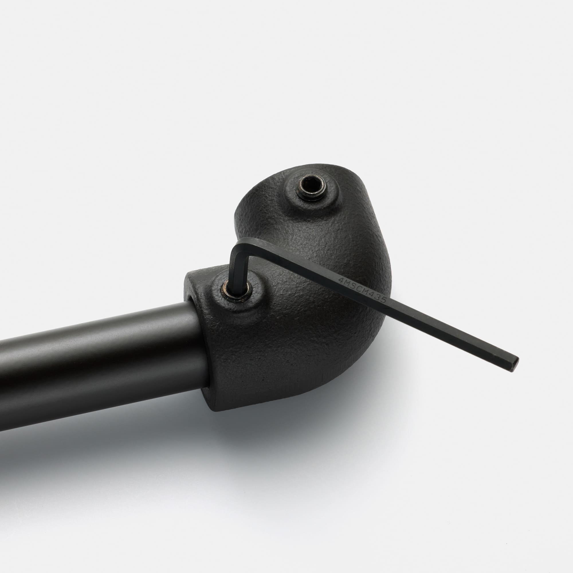 アイアンハンガーパイプ E型-天井吊セット H500 ブラック | PS-HB008