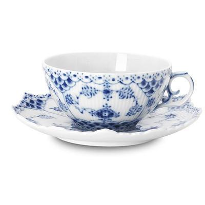 ブルーフルーテッド フルレース ティーカップ&ソーサー 220ml|ロイヤル