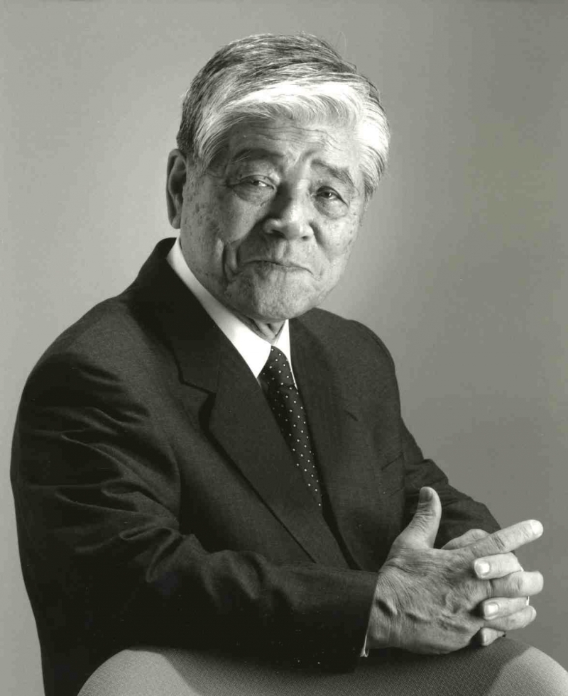 しょーみ社長 しょーみ社長 コーミ、新社長に川澄亮太専務 - 日本食糧