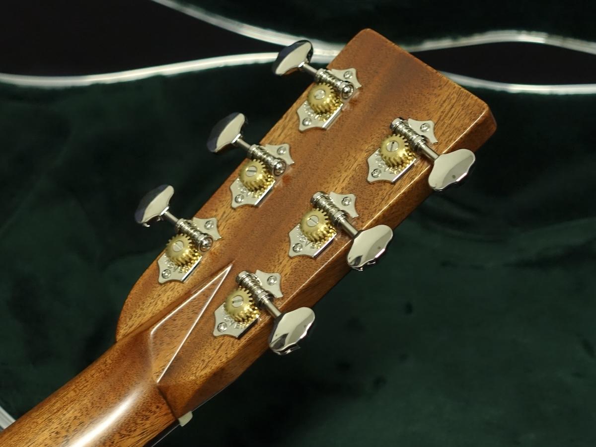 Martin 000-28 Standard 