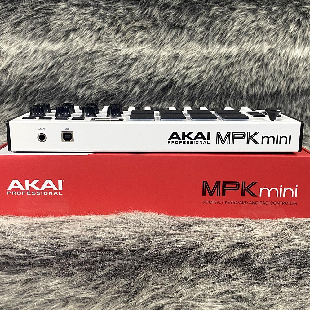AKAI MPK mini ホワイト 初めての1台”特化型MIDIキーボード、「MPK mini MK2」【レビュー