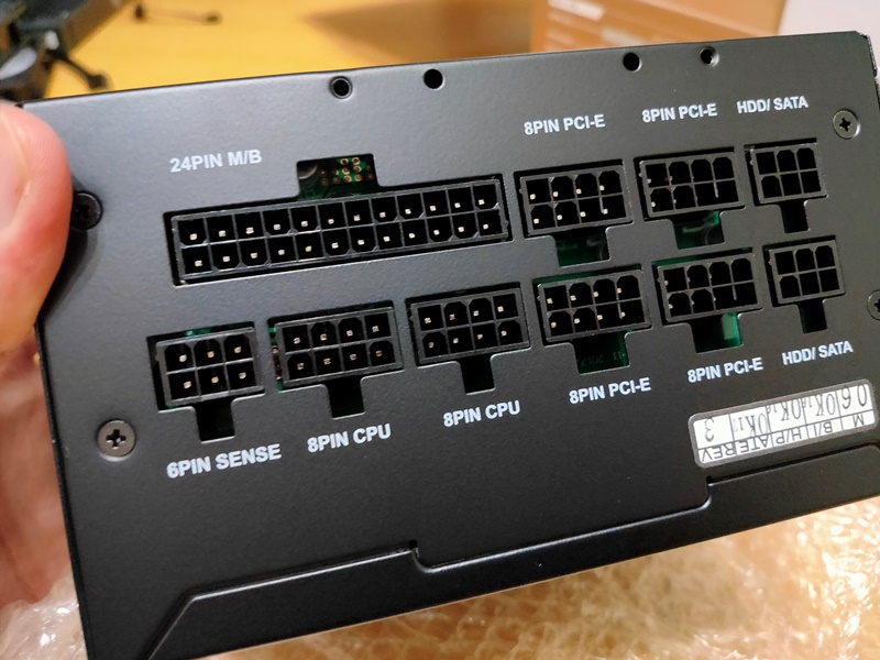 自作PC】電源ユニットについて（玄人志向 KRPW-GK750W/90+ レビュー