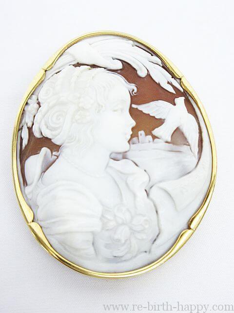 カメオシェル女性と小鳥ペンダントトップ&ブローチ2way K18枠