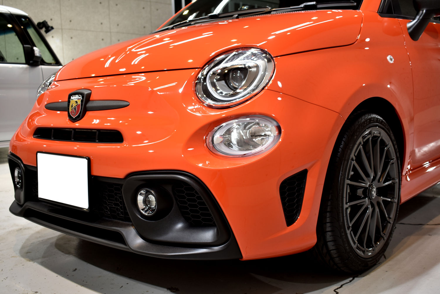 アバルト・アバルト595 F595 | セラミック・ガラスコーティング