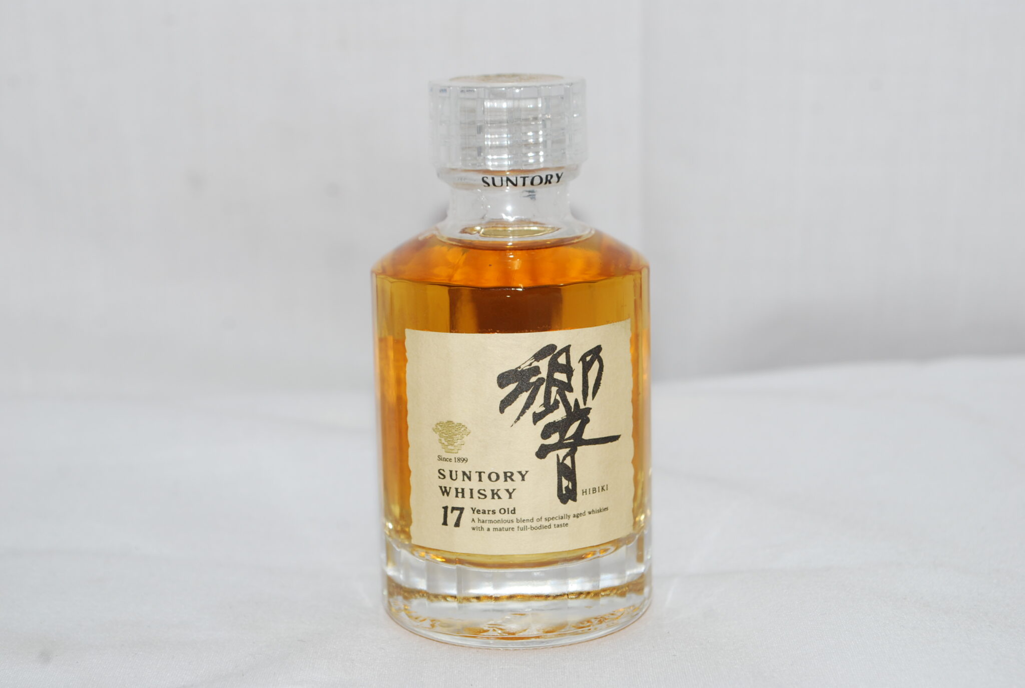新入荷 サントリー 響 17年 ミニチュアボトル 50ml 入荷 - リサイクル