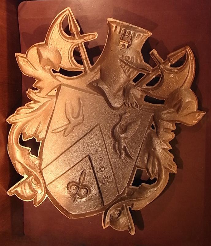 珍品◼️蔵からカッコイイ西洋騎士のアンティークなブロンズの盾の様 珍品