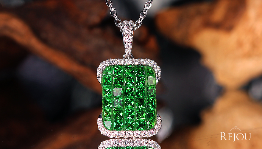 グリーンガーネット（ツァボライト） 2ct ダイヤモンド ホワイト