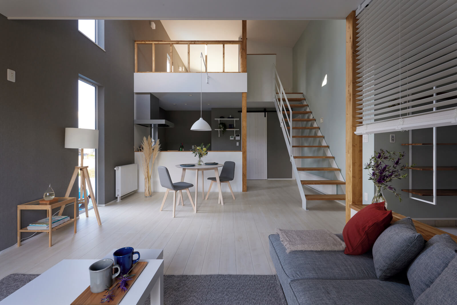 思う存分趣味を満喫できるロフトを備えた平屋風住宅 | シーズン