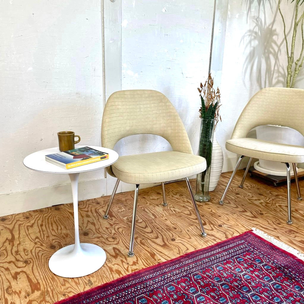 Knoll 】ノル チューリップ ラウンドテーブル サーリネン サイド