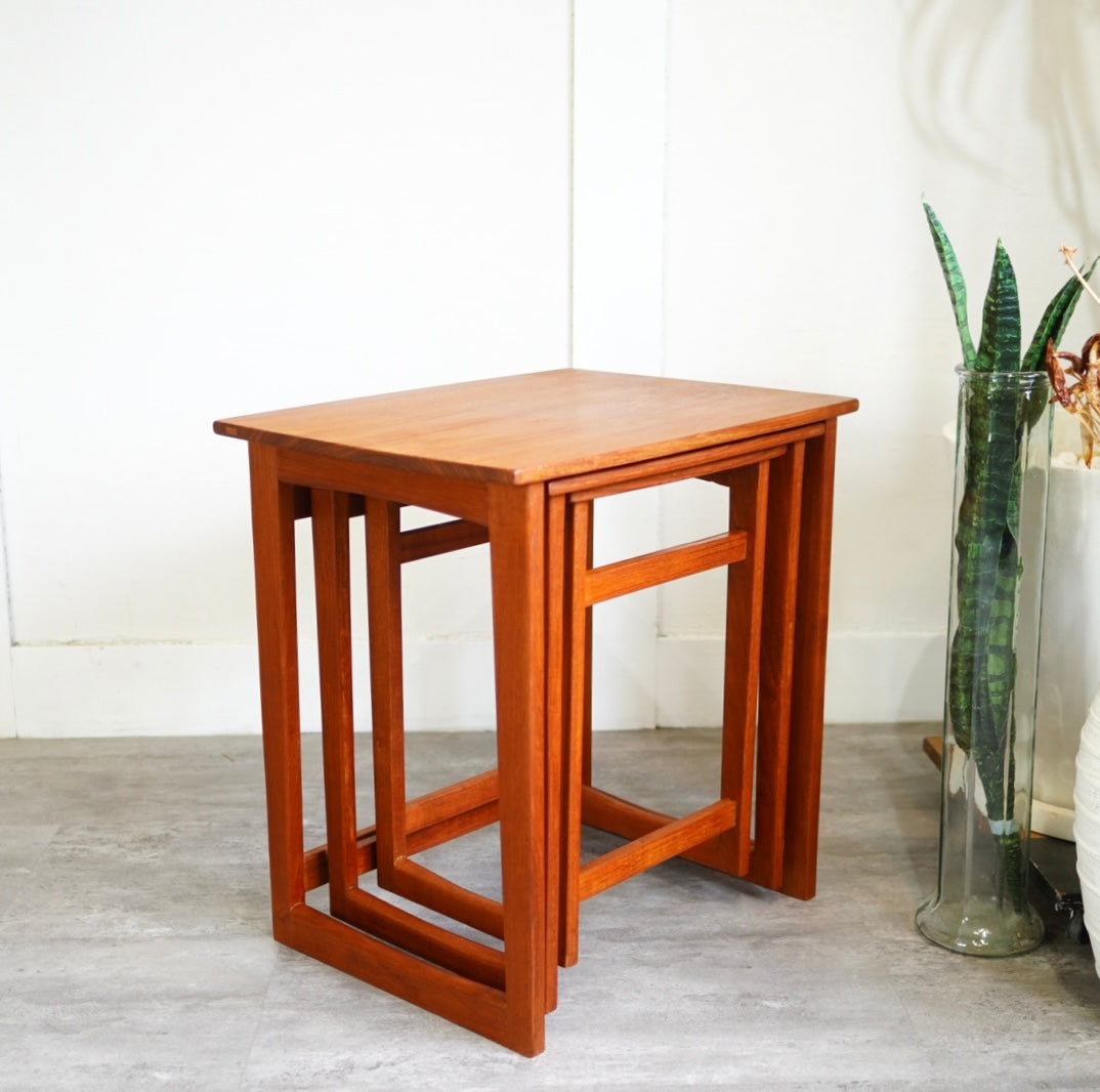 アンティーク ネストテーブル 象嵌 イギリス インレイ ヴィンテージ