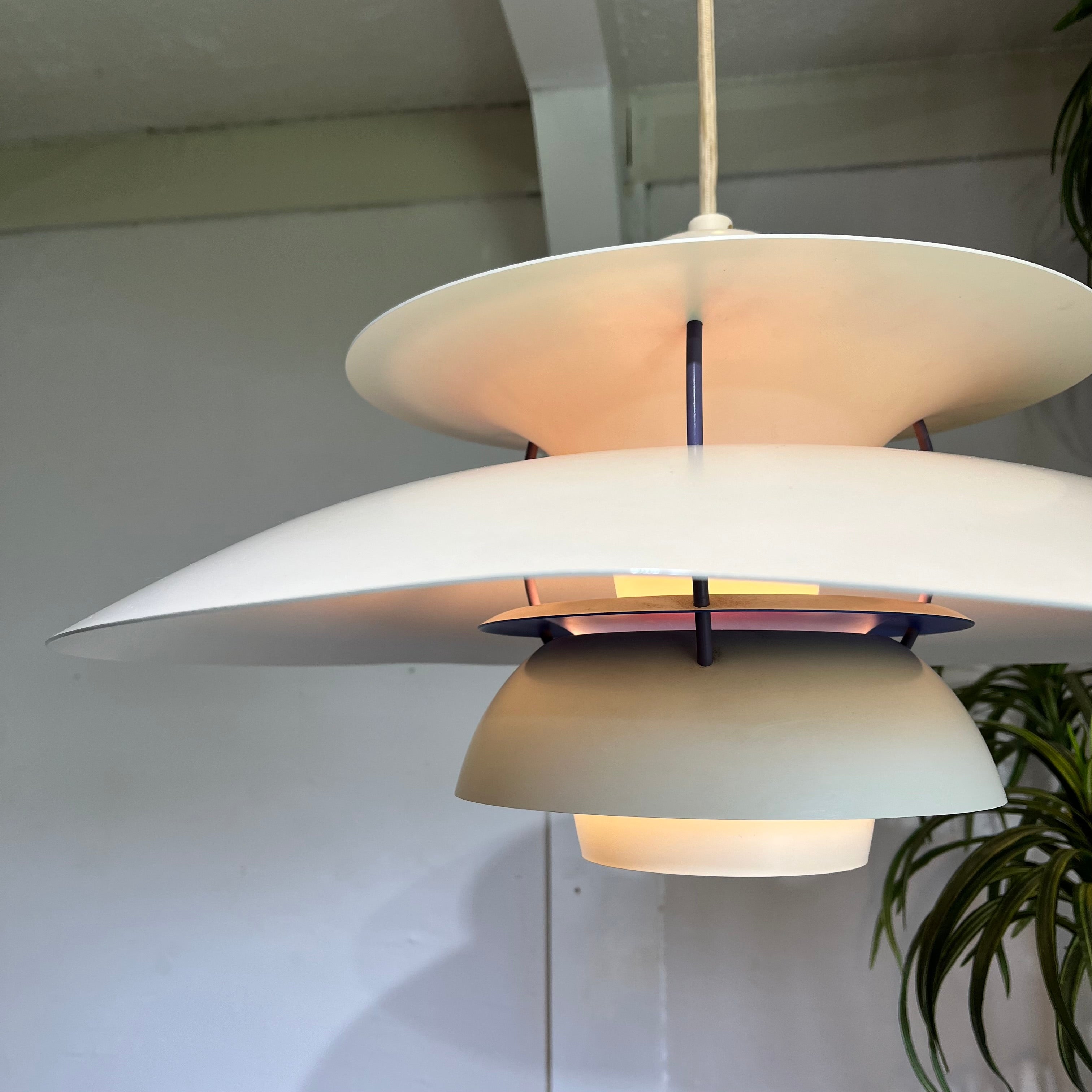 PH5 シェードのみ クラシックホワイト 歪みあり ルイスポールセン ph5