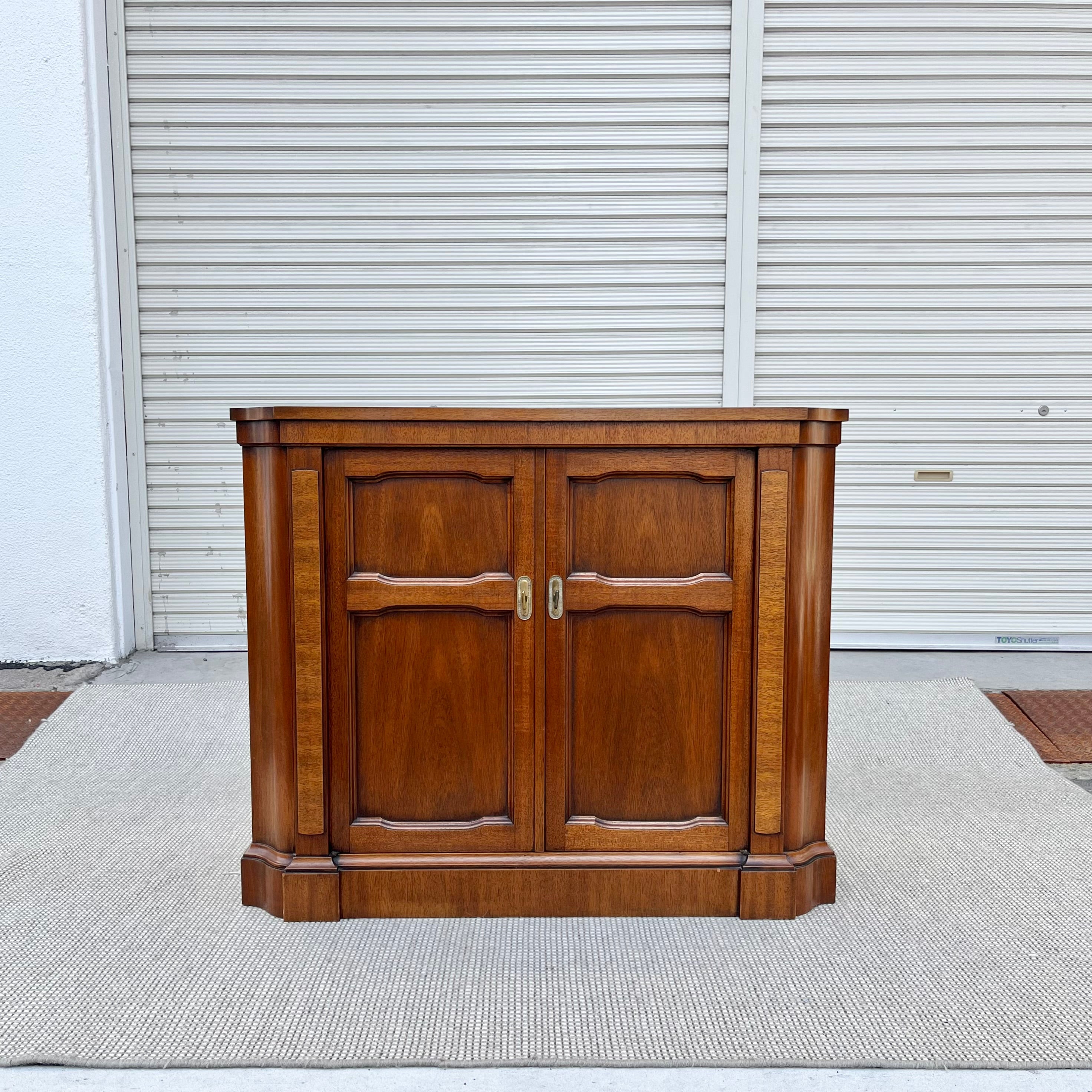 ドレクセルヘリテイジ / DREXEL HERITAGE Triune コンソール