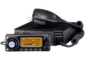 アマチュア無線機icom IC-208