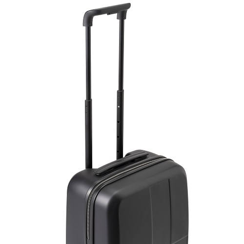 1-3泊] イノベーター 38L ステルスブラック 4輪 innovator /スーツ