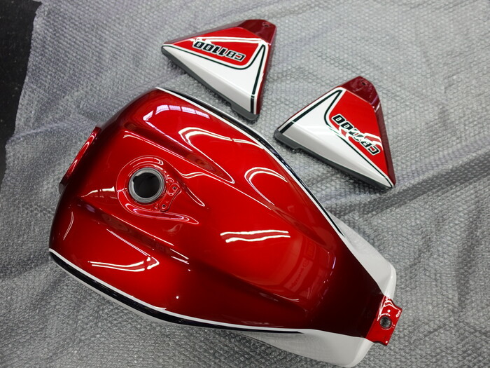 カスタムペイント済みタンク 【CB50？メーカー不明】 カスタムペイント