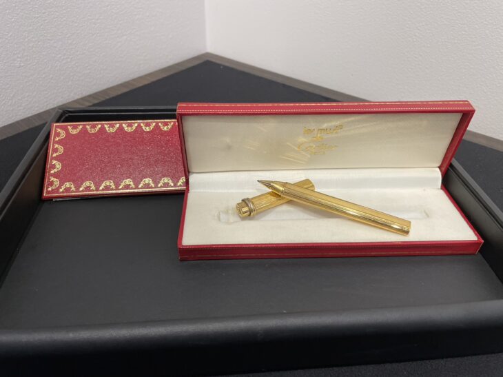 カルティエ トリニティ ボールペン ゴールド色 ｜骨董品買取 緑和堂