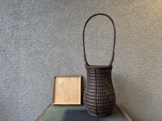 四代・秦蔵六 作『青銅鶴首花入』 ｜骨董品買取 緑和堂