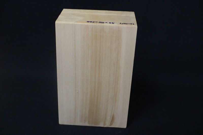 彫刻材・能面材（木曽ヒノキ）-007