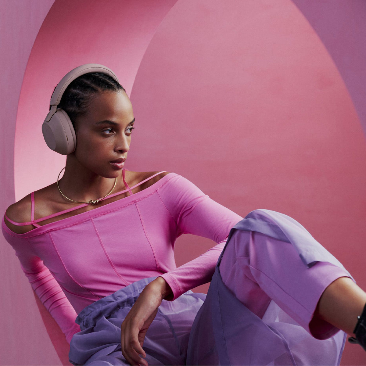 Sony WH-1000XM5 Wireless Over-Ear Noise Canceling Headphones (Pink