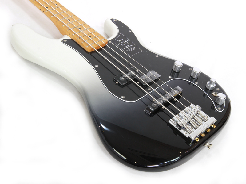 Fender フェンダー Player Plus Precision Bass Silver Smoke / Maple