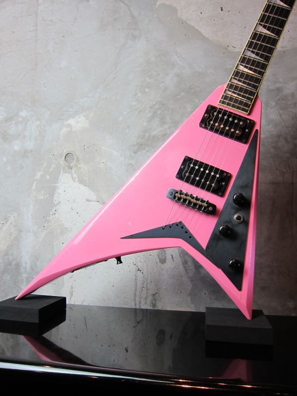 Jackson USA RRV Randy Rhoads Flying V Model Iridescent Pink 1985