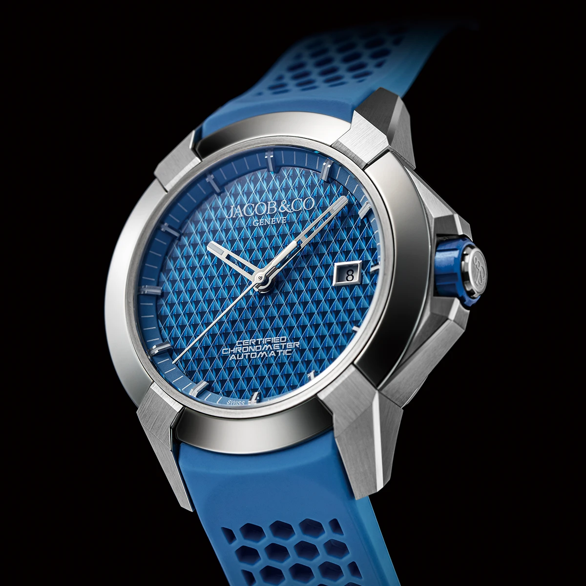 ジェイコブの革新的コレクション「エピックX」クロノメーターを取得