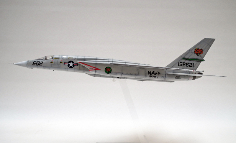 2017年9月号＞飛行機プラモデル製作＞連載 1/72飛行機を飛行姿勢で作