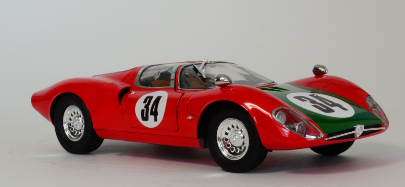 アルファロメオクーペ T33 (オオタキ 1/16)＞特集 アルファロメオ