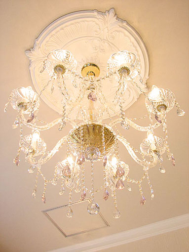 シャンデリア クリスタル プリンセスティアラ 8灯 ピンクドロップ