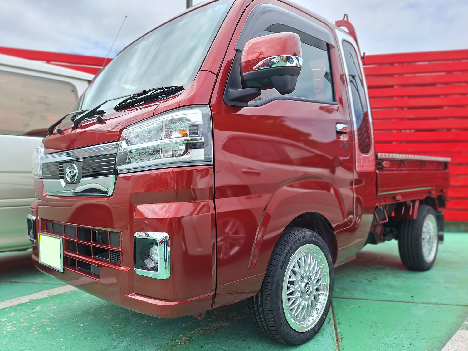 ダイハツ ハイゼットジャンボ STEINER FTX 15×5.5J MINERVA 165/55R15