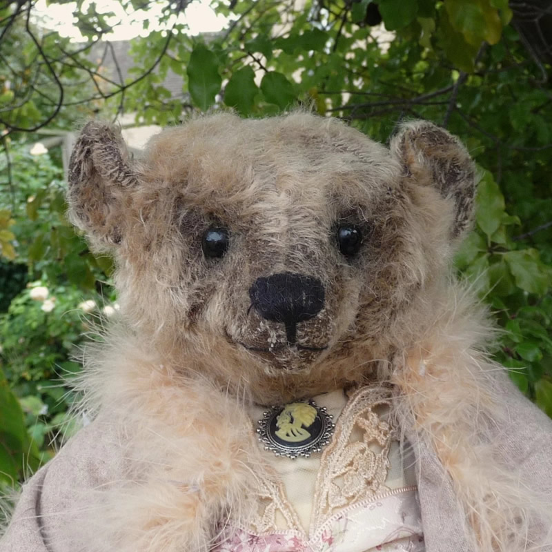 フォーゲットミーノット フォーゲットミー。メアリーさんのベア