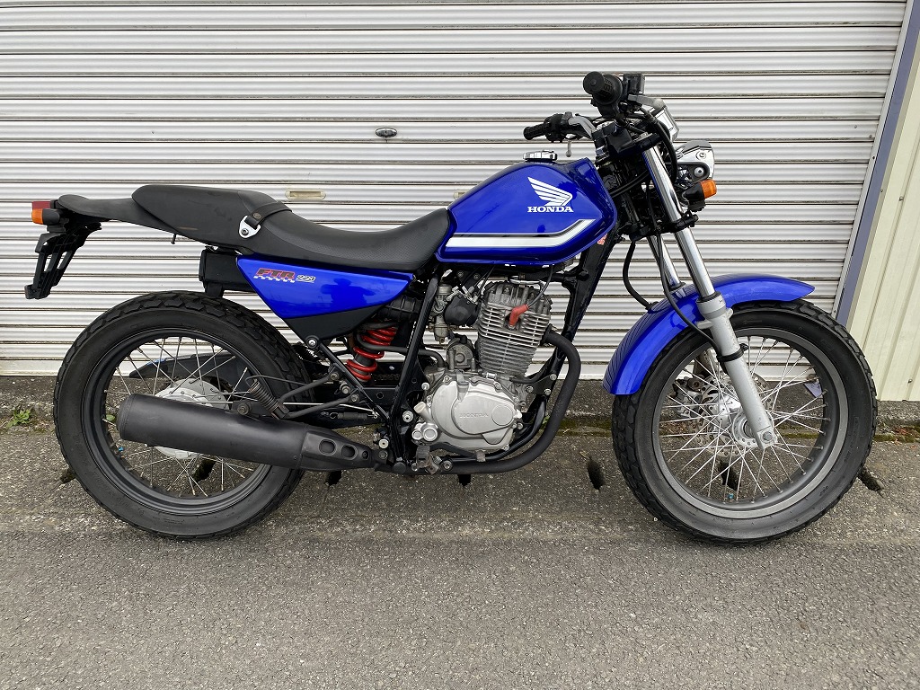 24日まで値下げ】HONDA ホンダFTR 純正タンク美品トリコロール