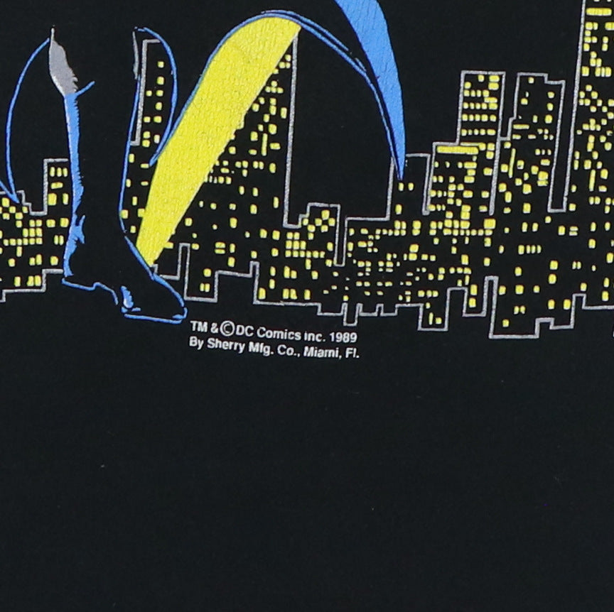 Original vintage 1989 Batman Bat Signal DC Comics Shirt | WyCo Vintage
