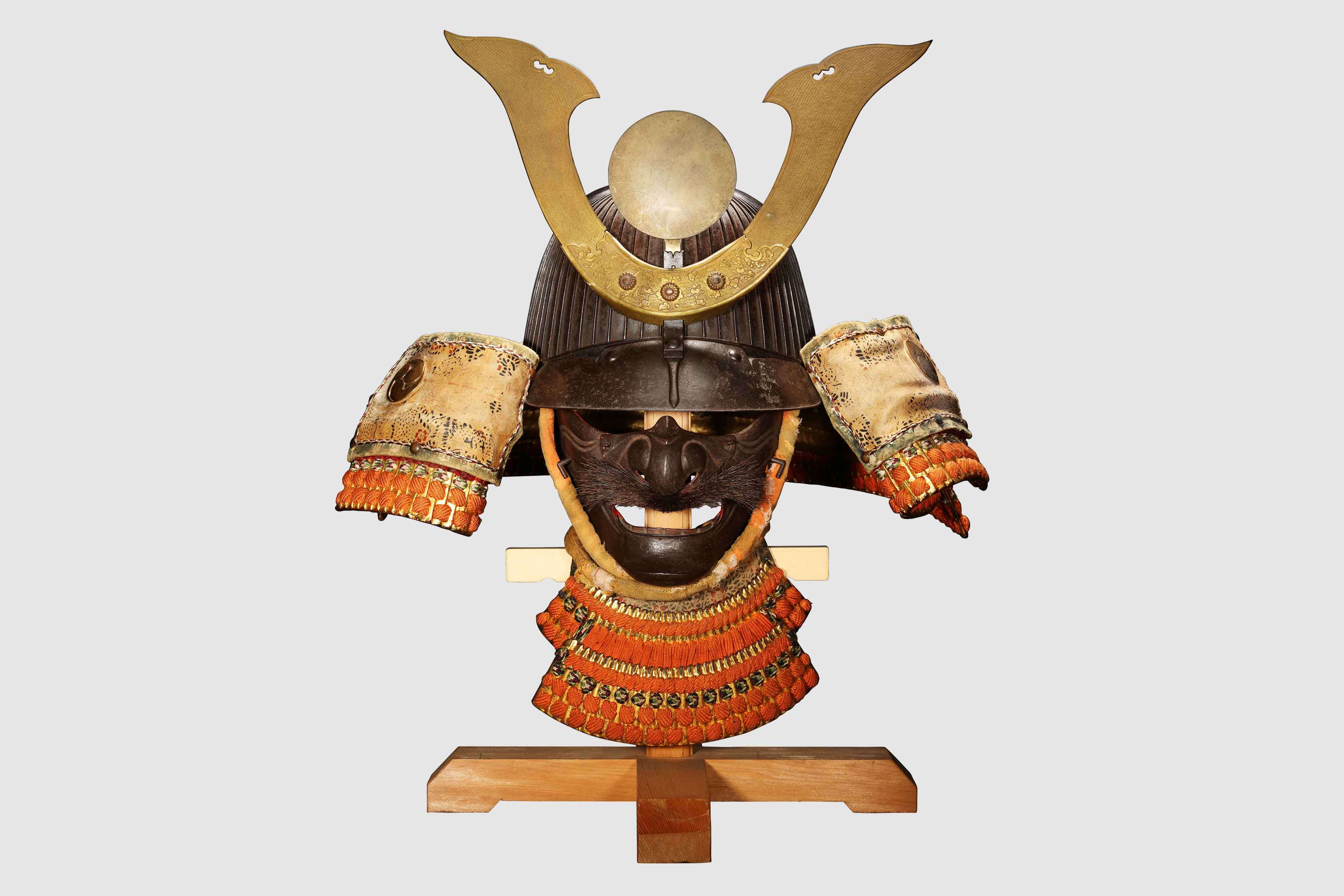 絵銭 五位堂銭／兜（かぶと）／希少／厚肉／玩具銭／面子、石蹴り銭／1-