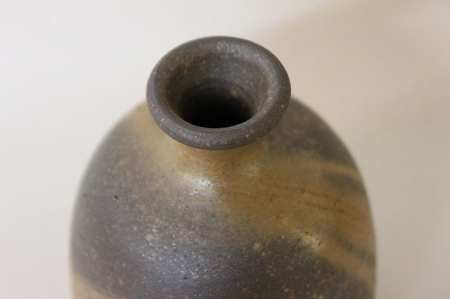 永末隆平作 備前焼 金彩徳利 備前焼陶吉は人間国宝作品から現代作品