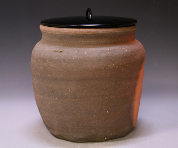 小山末廣 作 「伊部窯変種壷水指」 ～備前焼専門卸小売店 川口陶楽苑～