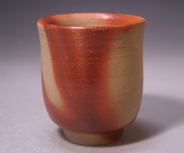 伊勢崎 満 作 「伊部緋襷湯呑」 ～備前焼専門卸小売店 川口陶楽苑～