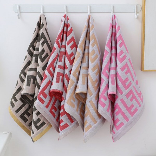 FENDI フェンディ ズッカ柄 ペカン柄 フェイスタオル タオル FENDI