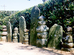 一石五輪塔・板碑・画像碑 - 北島町