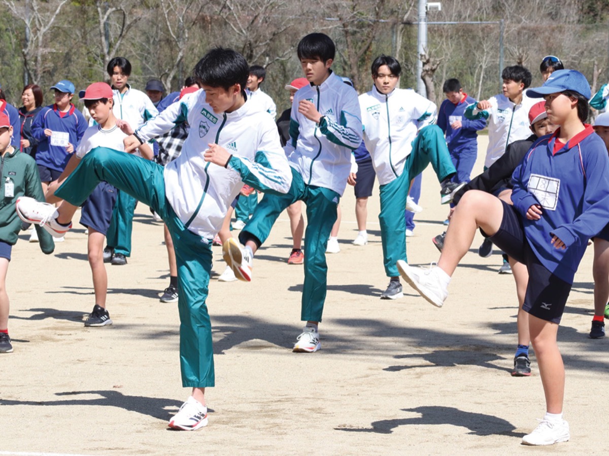 遠藤彰子さん（西大沼） 毎日芸術賞を受賞 大作集めた個展が評価