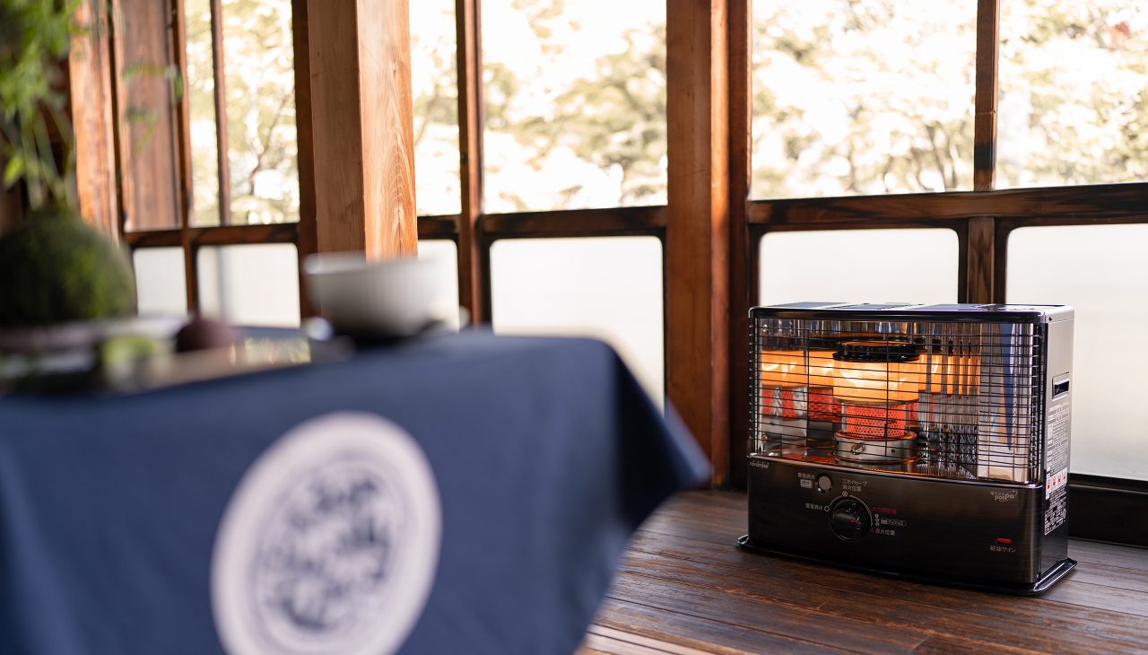 トヨトミ 石油ストーブ ダブルクリーン HRC-W3624(B) HRC-W3624 | 暖房