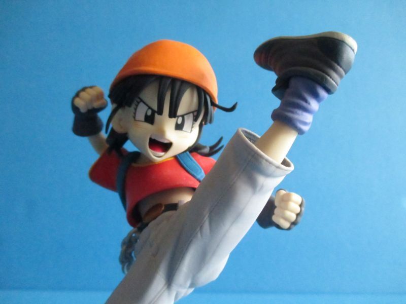 ドラゴンボール ブルマ 造形天下一武道会4 フィギュア Amazon.co.jp