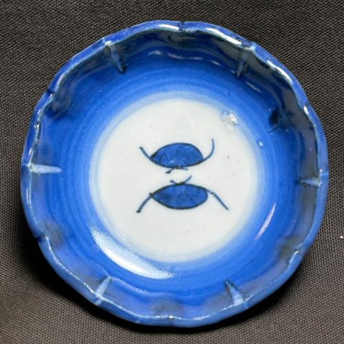 古伊万里 染付 小皿 豆皿 結び文 上手 型物 骨董品 アンティーク 金