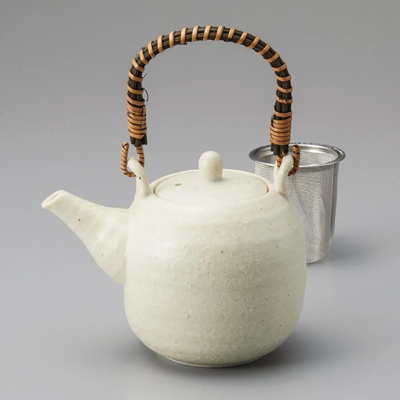 信楽焼 穴窯 粉引土瓶 信楽焼 穴窯 粉引土瓶