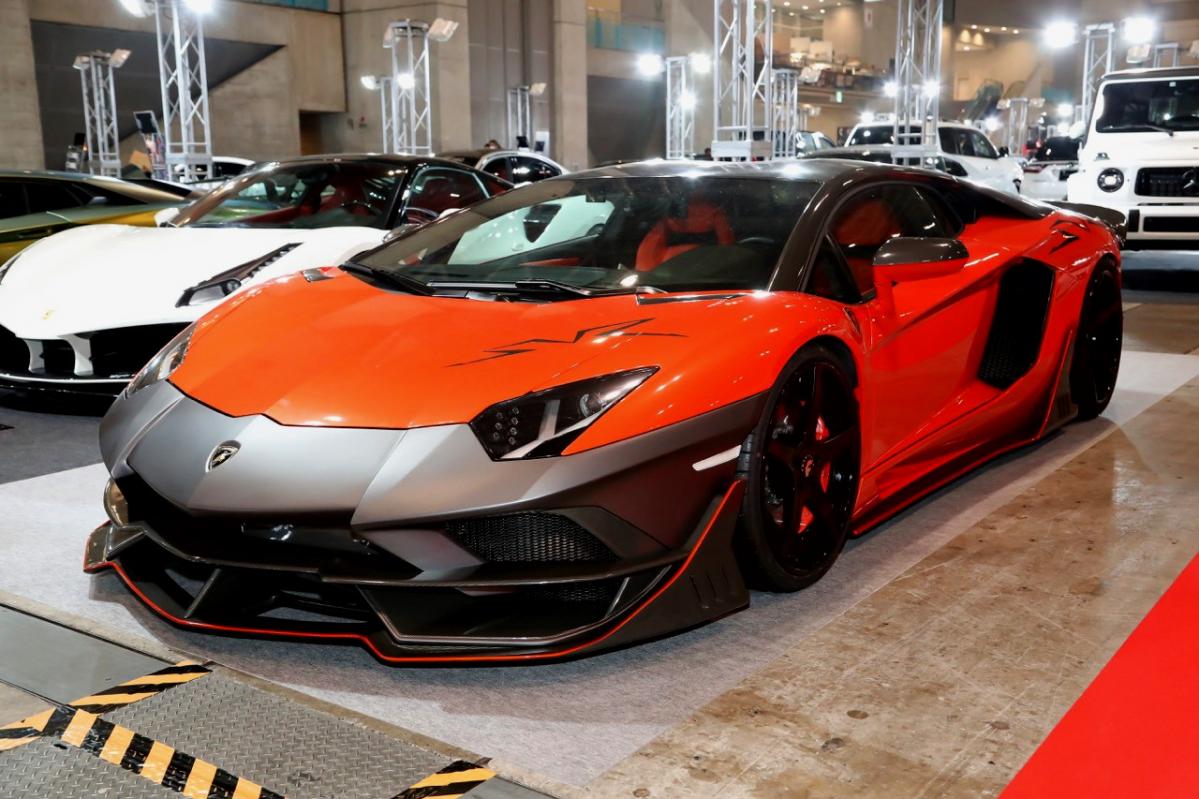 Lamborghini Aventador詳細情報|Auto Veloce/SVR/CROSS V｜オンライン
