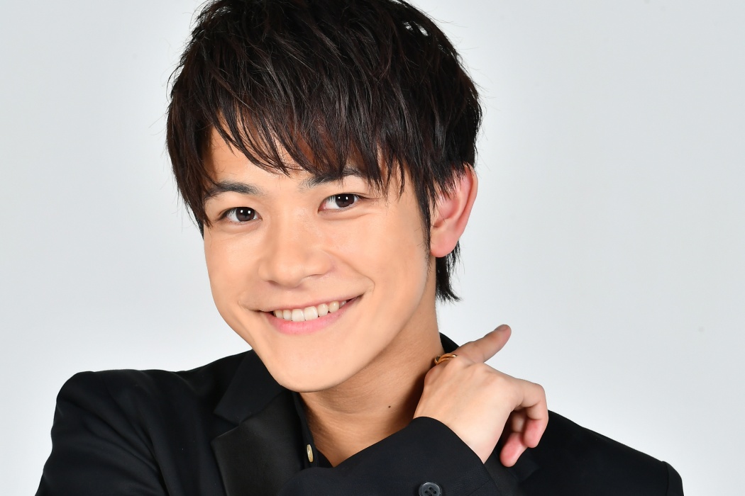 岩谷翔吾(THE RAMPAGE)☆直筆サイン入りCLオリジナル写真立て 2025年