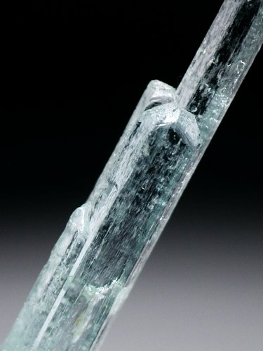 アクアマリン結晶原石 ブラジル産 (*27)