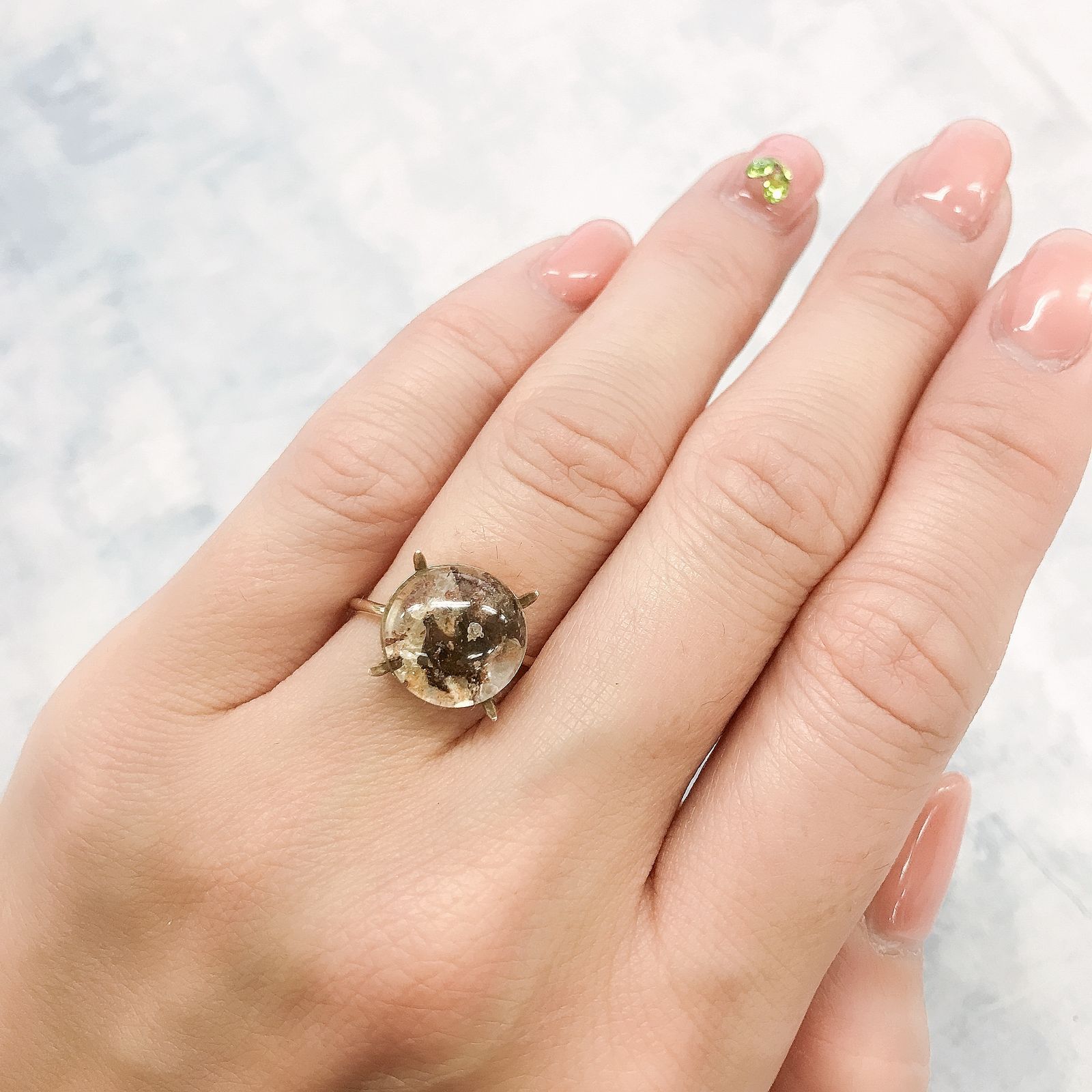 ガーデンクォーツ ブラジル産 4.84ct / 11.5x11.4mm前後 [220115333