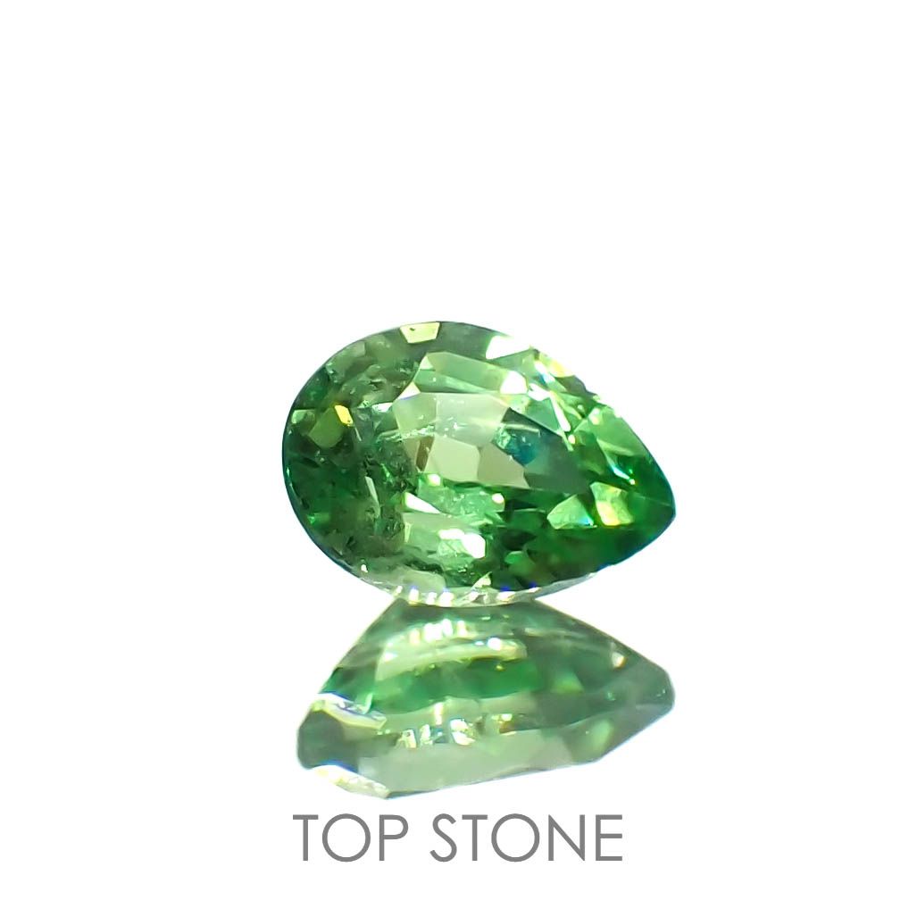 ミントガーネット(宝石名グリーン グロッシュラー・ガーネット