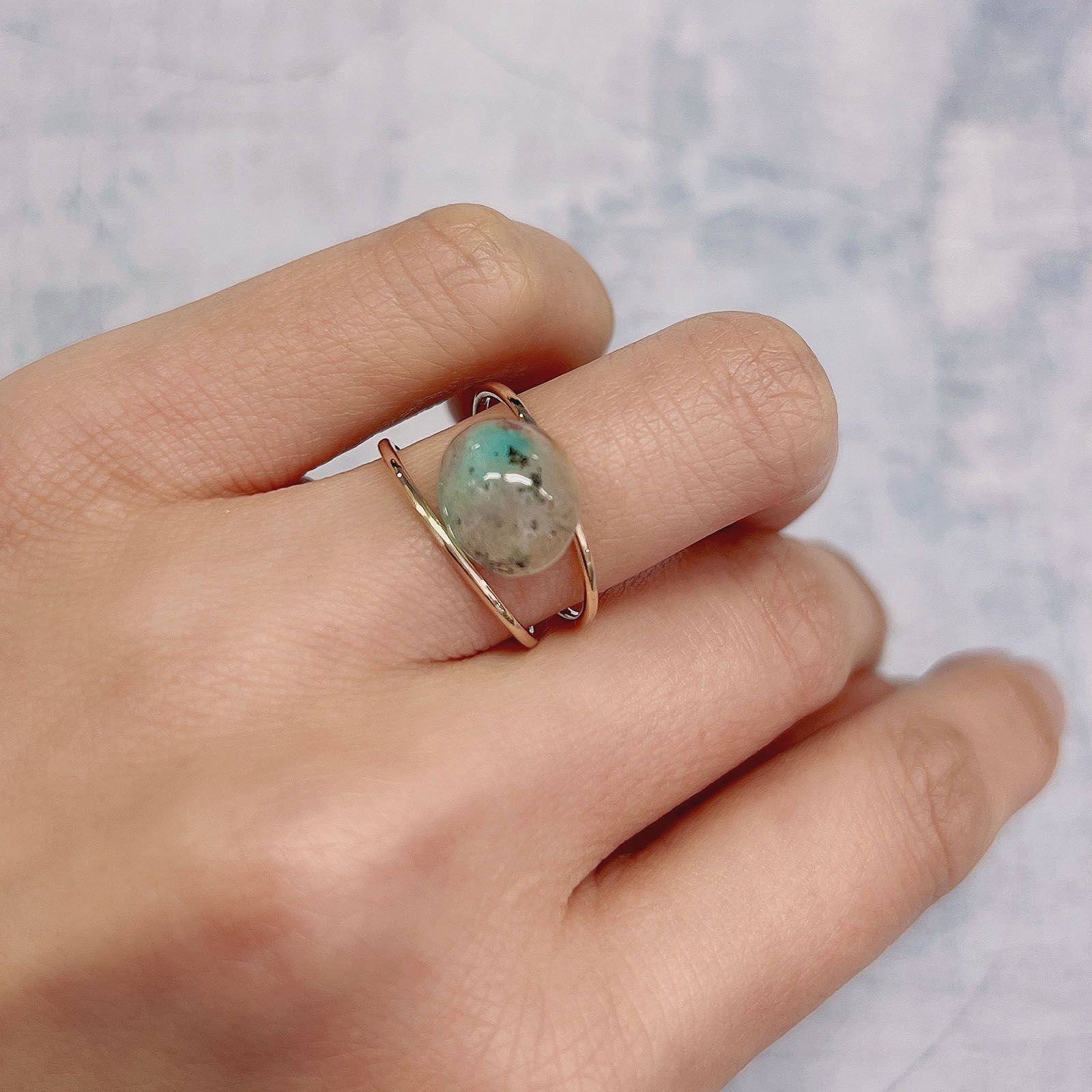 クォーツインクォーツ フリーフォーム 虹 ファントム多数 【公式通販】